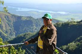 Solidaridad total, absoluta y militante con <a href="/ConcepcionYanio/">Yanio Concepción Silva</a>. Su lucha es nuestra lucha, su causa es nuestra causa. Quienes pretenden agredirlo nos están agrediendo. Los depredadores y delincuentes ambientales no lo podrán doblegar.