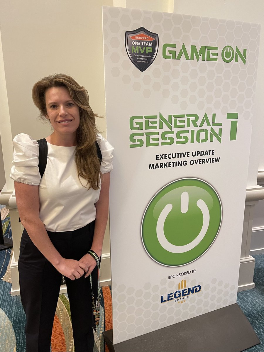 SERVPROnorthFL's tweet photo. Enjoying our time at the 52nd Annual SERVPRO National Convention and celebrating our franchise’s #40thAnniversary! 

#GameOn
#OneTeam
#TeamSERVPRO
#40Years https://t.co/ZcqSjnXpfw