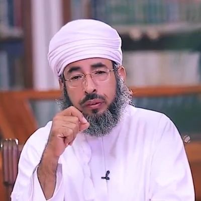1️⃣
ملخص حديث د.سيف الهادي : 
١.نشأت مساحات هدفها كسر خوف التعدي على الذات الإلاهية والهجوم على المسلمات. 

٢.من أجل تجفيف منابع الانفعال والخروج عن السيطرة الأخلاقية أمر الله المسلمين أن لا ينضموا إلى جلسة يستهزء فيها على الله.
#آن_لنا_أن_نقول_شيئا
