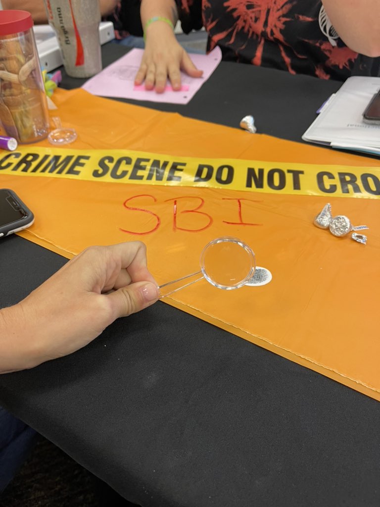Coop_BxChanger's tweet photo. We just bodied SBI #crimescene 🚑 #whodoneit 🕵️ #reignitethelite 💡 #education 📚 @Wabasso_Phoenix @SDIRC_PD https://t.co/mfVUlTBz4L