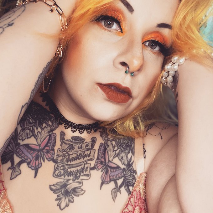 https://t.co/m798i71cPY I made a free #OnlyFans page to post teasers of my content, share stories about<a href="/tag/onlyfans"class="tags">#OnlyFans</a><a href="/tag/rt"class="tags"><span>#rt</span></a><a href="/tag/customcontent"class="tags"><span>#customcontent</span></a><a href="/tag/contentcreator"class="tags"><span>#contentcreator</span></a><a href="/tag/sellingco"class="tags"><span>#sellingco</span></a>