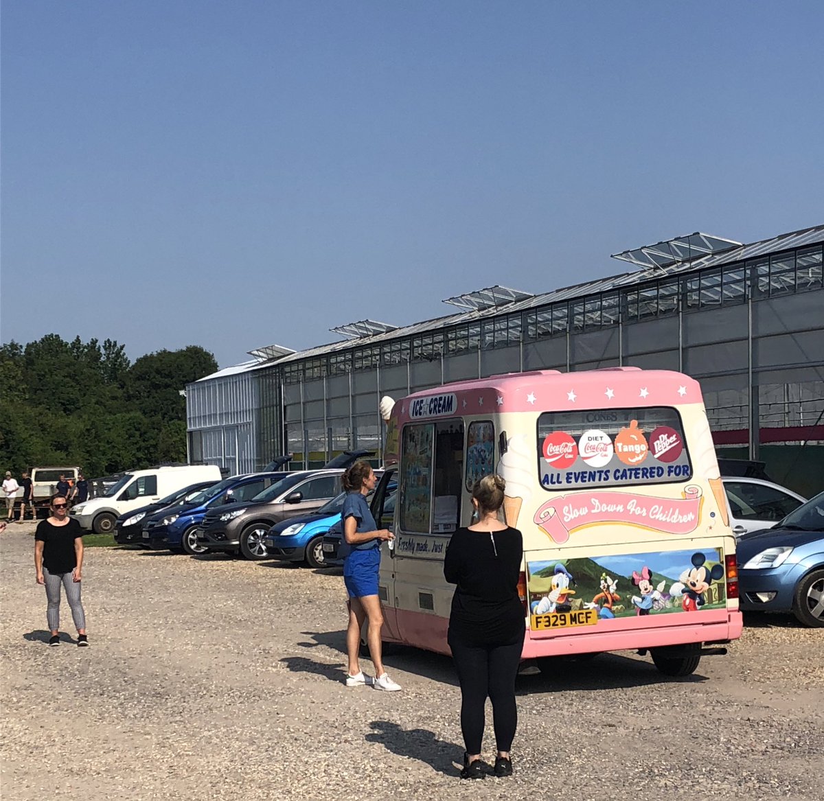 TristramPlants's tweet photo. Ice creams all round today across all the Tristram Plants nursery sites. Started at Binsted at 9:30 this morning. It’s never too early 🍦 🍦#staycool #horticulture https://t.co/J1FIC8olFm