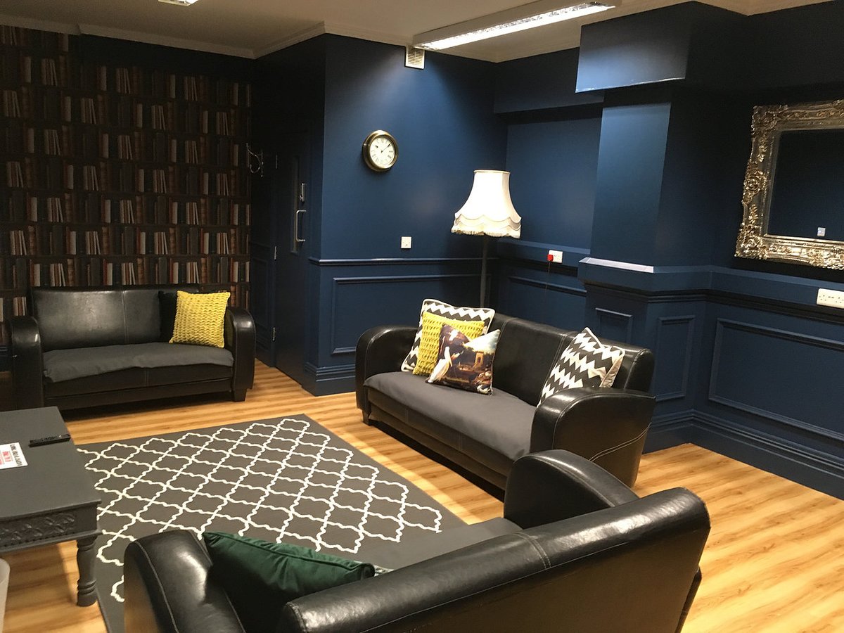 bdsdecorating's tweet photo. • FULL INTERNAL DECORATION WORKS TO STUDENT ACCOMMODATION ON BOLD STREET, LIVERPOOL • #bdsdecorating #paintinganddecorating #northwest #boldstreet #liverpool #studentaccommodation #contractor https://t.co/imnudl9wEh