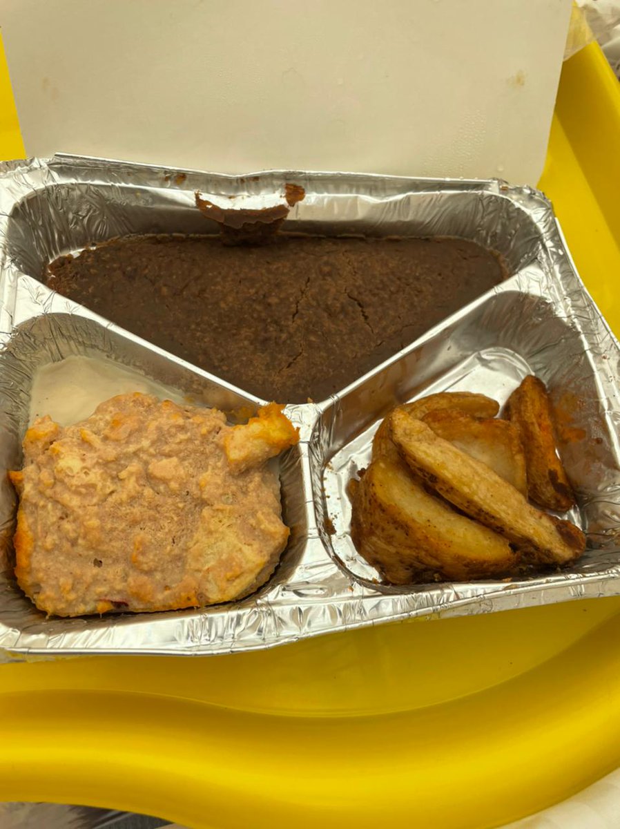 HiddenTag1's tweet image. الهاشتاق الأصلي: #وجبات_الحجاج_سيئة_للغاية 

هاشتاق الذباب: #الحجاج

سبب الإسقاط: انتقادات الحجاج للوجبات المقدمة