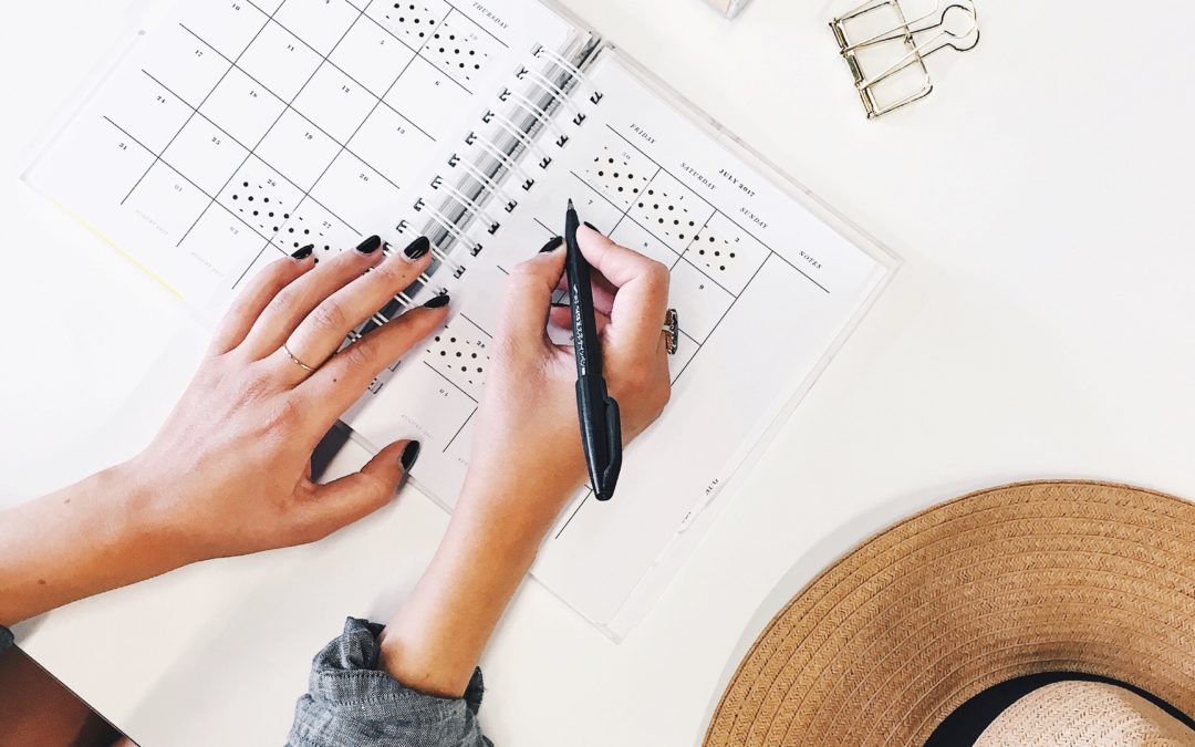 "Planning Your Day as a Mom Blogger"

Struggling with your mom blog? Are you having an issue with your schedule? Check out this article about Planning your day as a mom blogger.
Read more!
mommarketingcoach.com/planning-your-…