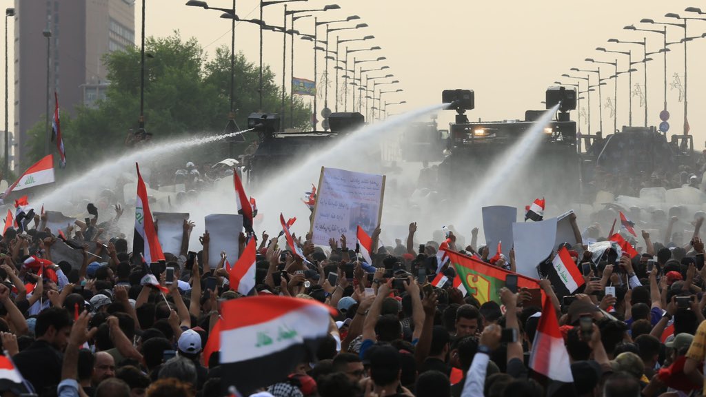 o4ioo's tweet photo. يارب انصرنا على القوم الظالمين🙏🏻🙏🏻
اليوم الموعود تعالو كلكم للمظاهرات بساحة التحرير الخامسة عصرا والمحافظات يتظاهرون امام مجالس محافظاتهم همتك والله نكدر💪🏻✌🏻🇮🇶🇮🇶
#اقاله_وزير_التعليم https://t.co/3DM8hfnL26