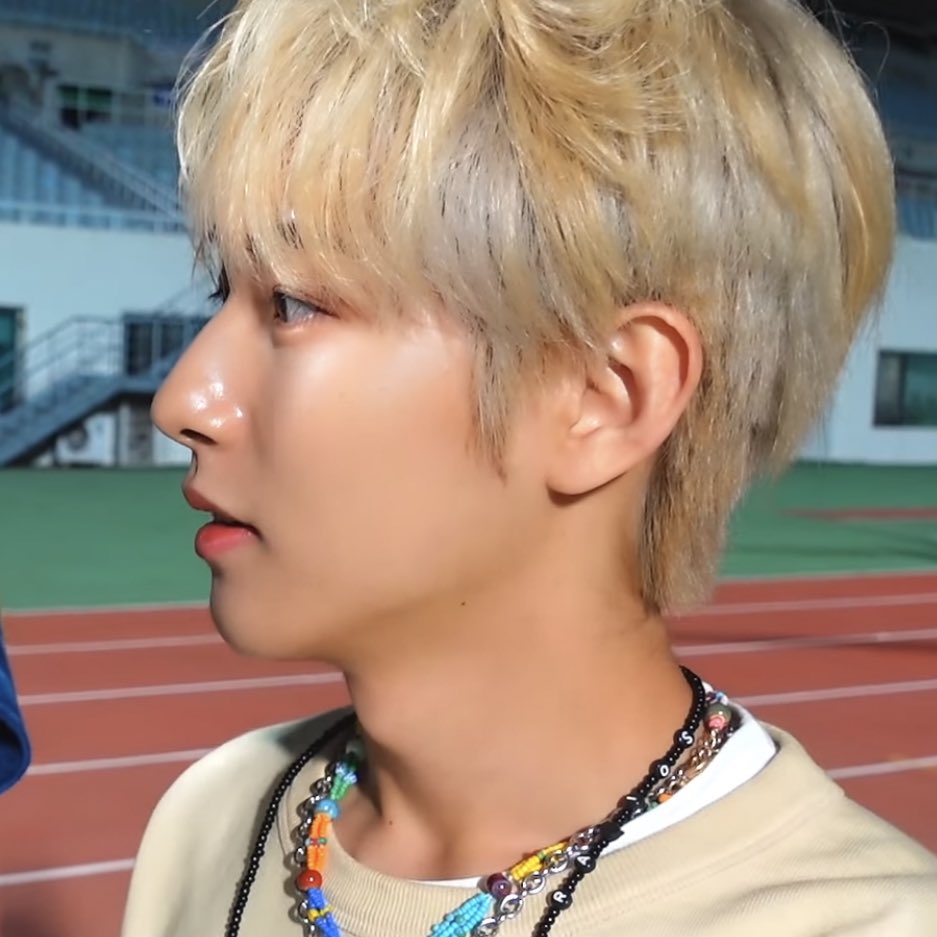 𝙢𝙖𝙜𝙣𝙞𝙛𝙞𝙦𝙪𝙚— tweet media