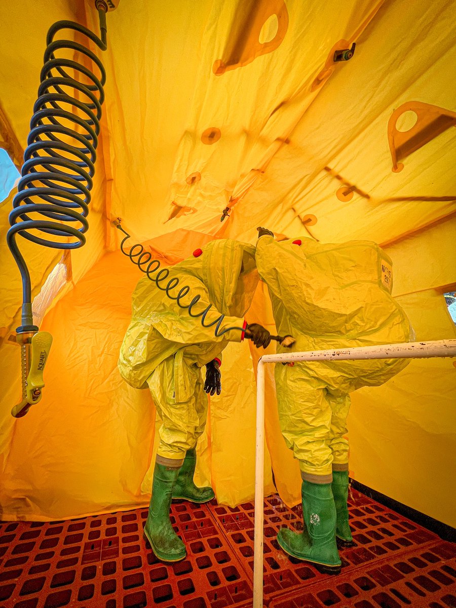 Last night we undertook a drill alongside <a href="/Malton_NYFRS/">Malton Fire Station</a>, including Haz-Mat techniques and decontamination. Thank you to <a href="/CastleHowardEst/">Castle Howard</a> for use of the land. <a href="/NorthYorksFire/">North Yorkshire Fire & Rescue Service</a> <a href="/VisitHelmsley/">VisitHelmsley</a> #999family #firefighter #999forever