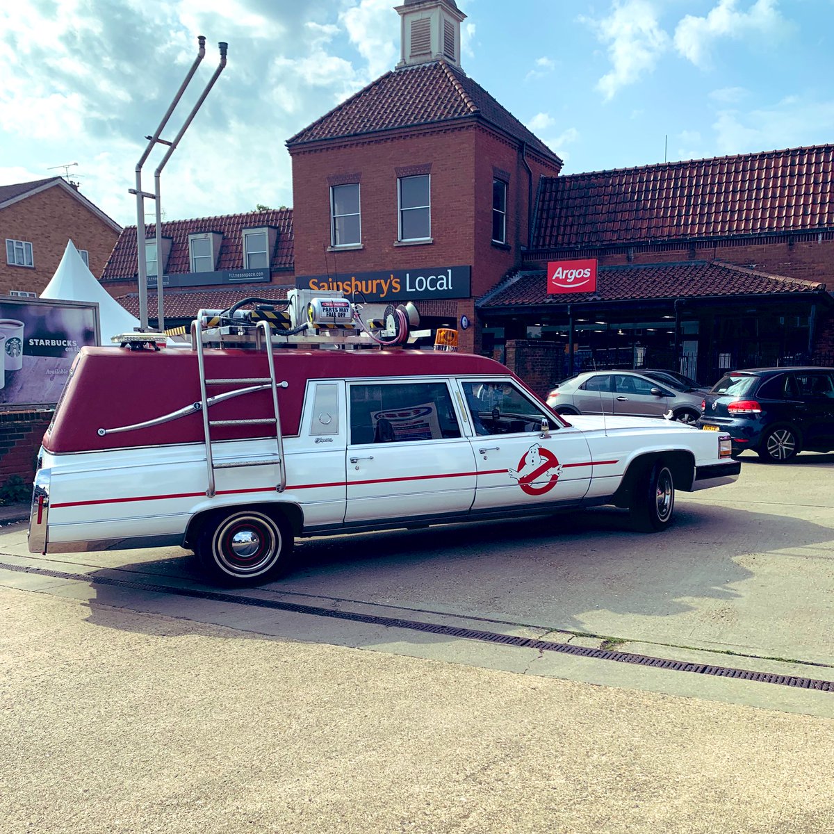 I ain’t afraid of no ghost 👻 

#ghostbusters seen in Ascot