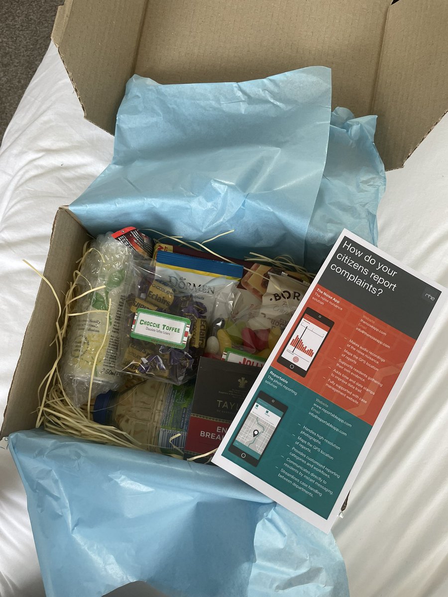 DavidConnectIn's tweet image. Thanks to @resolveasb @RHEglobal for the Conference Goodie box. Arrived just in time for the lunch break 👍