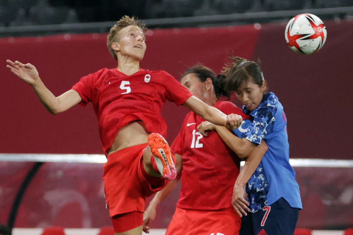 ChardonnayM's tweet photo. Check out @TheQuinny5 holding it down in the midfield, AT THE OLYMPICS!
Trans like me. Athlete like me.
#courageiscontageous #firstonein https://t.co/YuXUG6RXJy