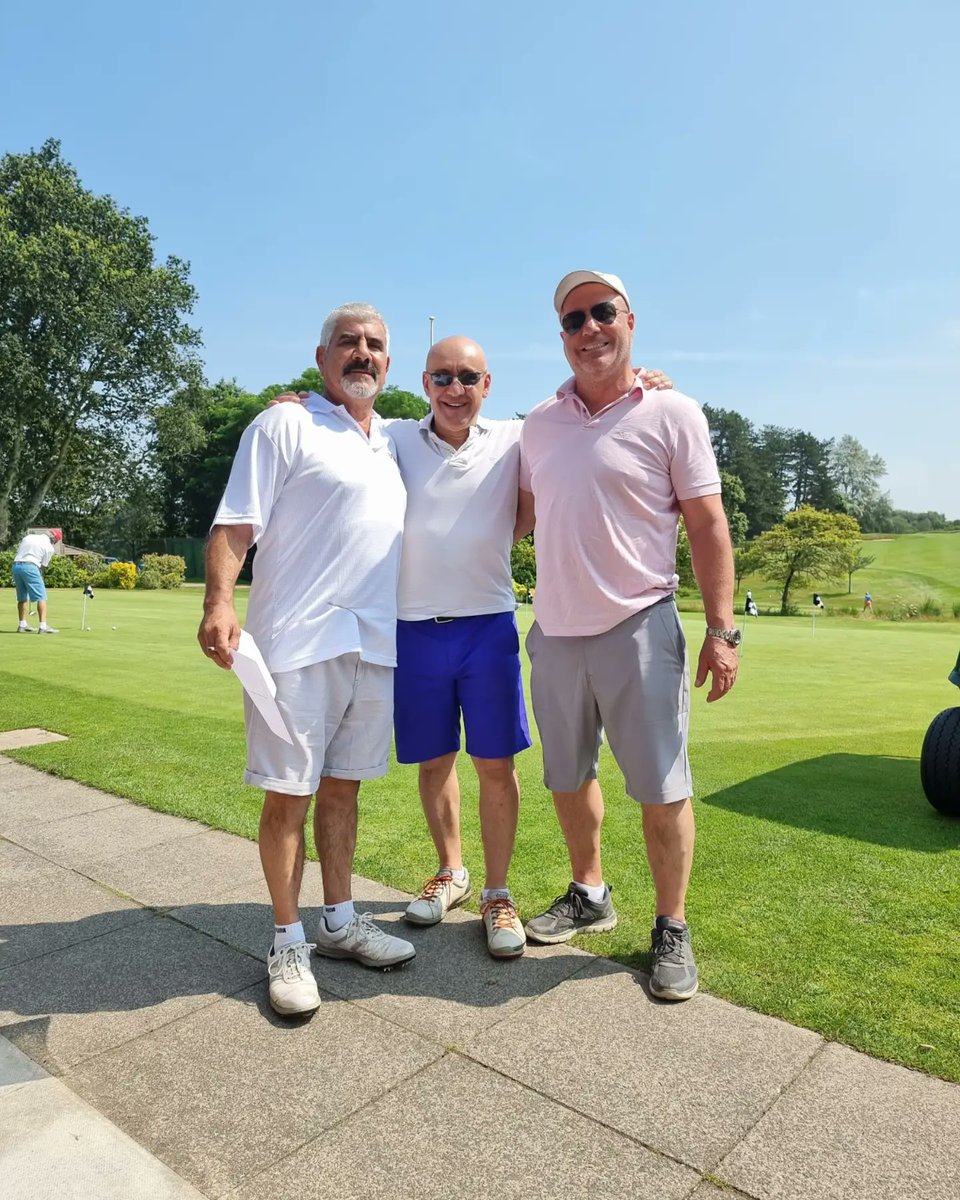 Senar1's tweet photo. Golfing with the team πβ³
@Senar1 @errongordon @RealGaryWebster @BobbyDavro1 @vickimichelle @omid9 #sweetdreamsfilm #tonyklinger @gripping_yarns @Alex_Segal @PINGTourEurope @warnerbros @WarnerBrosUK @SkyUK @essextv @GMB @craigfairbrass @ https://t.co/Jw3Fpshlql