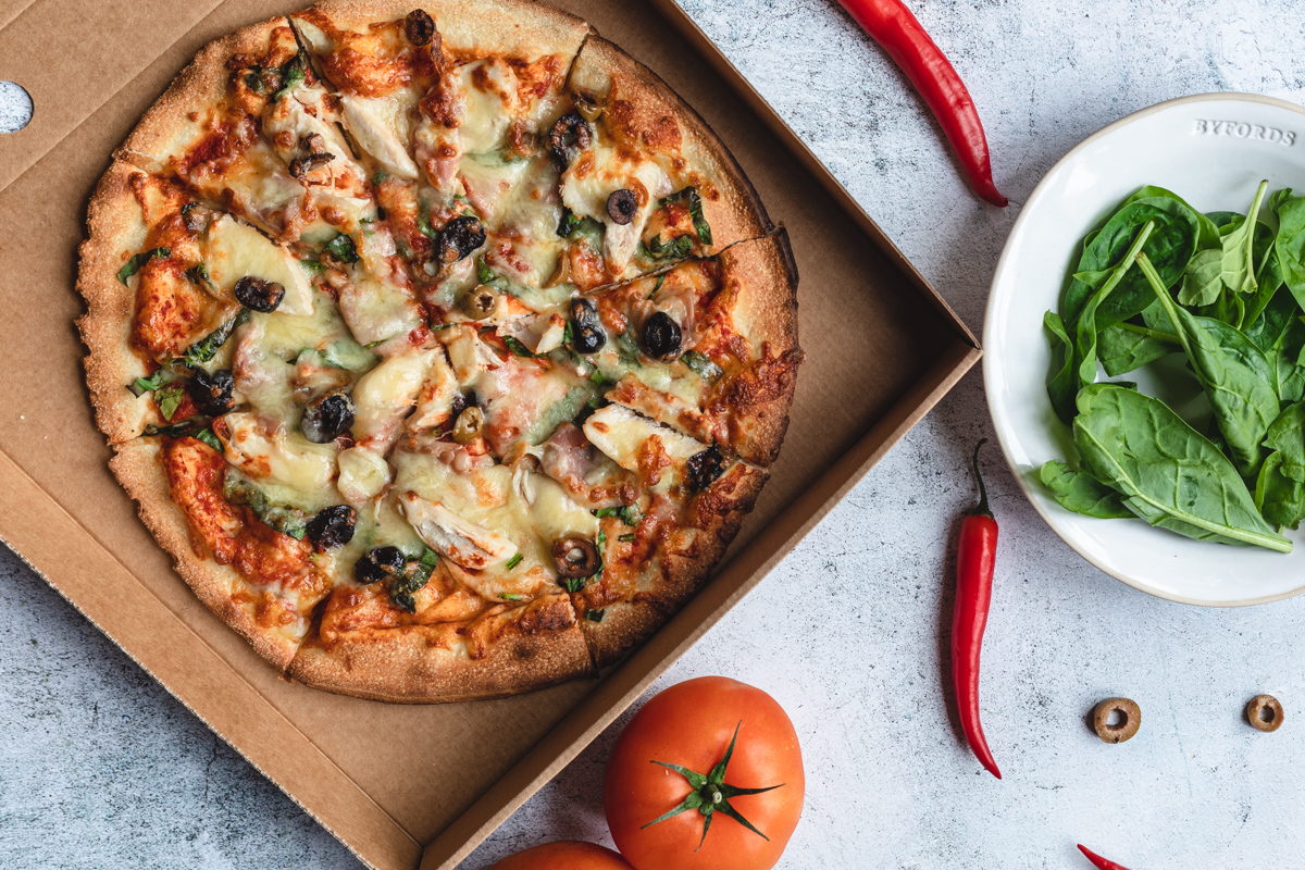 ByfordsofHolt's tweet image. Midweek date night? 💗

Our pizzas are available to takeaway to wherever you please, or alternatively enjoy one in our cosy cafe.

Available all day, everyday. 

byfords.org.uk/cafe