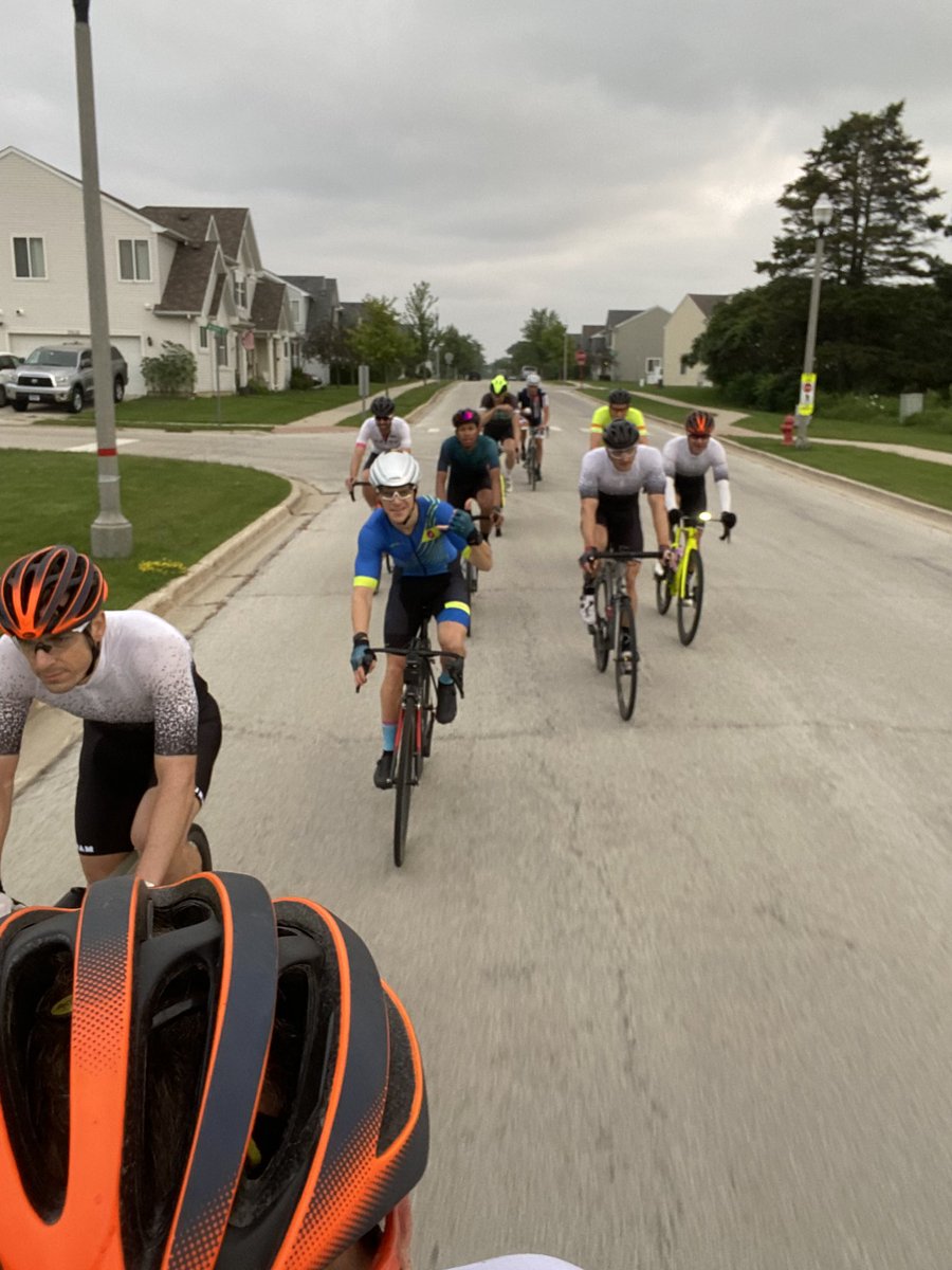 burnhamracing's tweet photo. #alwaysroad
#fullsquad
#resistwednesday p/b @madalchemy
#dubspro https://t.co/IY9ix7Uw9J