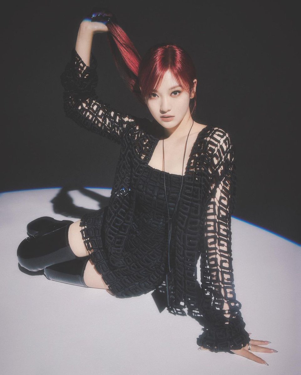 [AESPAGRAM📸] 210721 IG UPDATE #WINTER #윈터 ⭐️👀

🔗 : instagram.com/p/CRlo4_rheg2/…

#WINTER #윈터 <a href="/aespa_official/">aespa</a>
#aespa #æspa #에스파