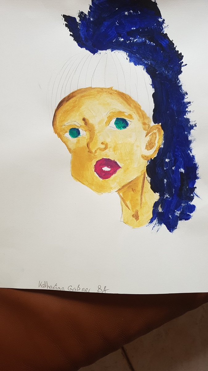 InZeichner's tweet image. Uff on Kunst letzte Woche angefangen und heute nicht fertig machen können... 😬🥴hoffentlich finde ich noch unsere Acrylfarben 😅