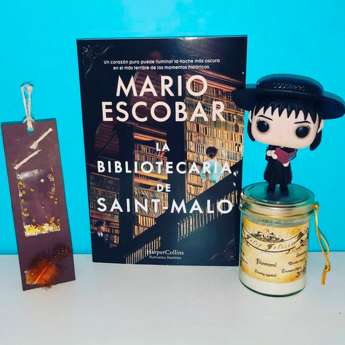HarperCollinsIB's tweet photo. Por su parte, @eleuka27, en Instagram, recomienda #LaBibliotecriaDeSaintMalo de @EscobarGolderos con esta fotografía y deja sus opiniones.

Encuentra este título ya a la venta en las librerías españolas. También en las plataformas digitales. https://t.co/bUQKmla8VY