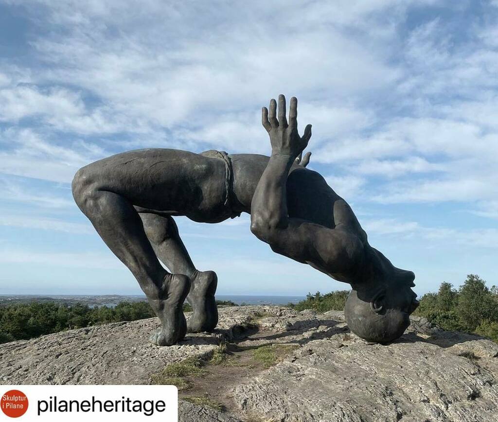 JMalavia's tweet photo. @pilaneheritage 
・・・
Gigant of Salt av Coderch&amp;Malavia. #coderchmalavia #pilane #tjörn #bohuslän #västsverige https://t.co/Z8dyAPDk12
