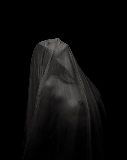 Veils and Darkness and Silent Mob 🖤  https://t.co/kyijen3erF https://t.co/gEpPaS9frr<a href="/tag/blessed"class="tags"><span>#blessed</span></a><a href="/tag/artmodel"class="tags"><span>#artmodel</span></a><a href="/tag/thelife"class="tags"><span>#thelife</span></a>