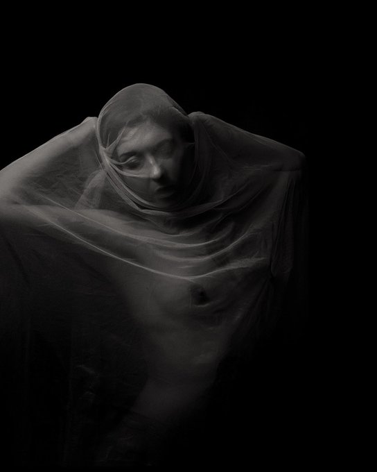 Veils and Darkness and Silent Mob 🖤  https://t.co/kyijen3erF https://t.co/gEpPaS9frr<a href="/tag/blessed"class="tags"><span>#blessed</span></a><a href="/tag/artmodel"class="tags"><span>#artmodel</span></a><a href="/tag/thelife"class="tags"><span>#thelife</span></a>