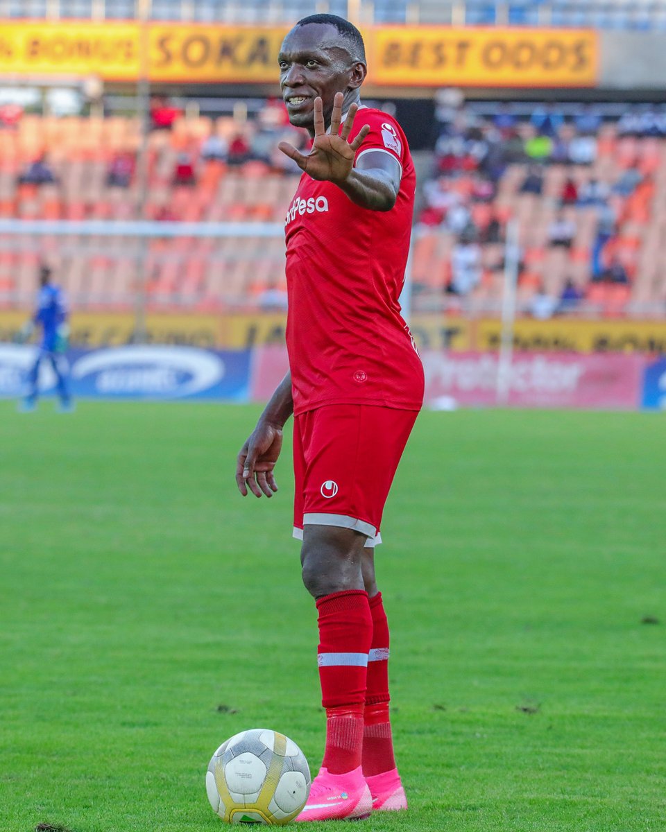 SimbaSCTanzania's tweet photo. Mwakani tutachukua la π mfululizo ππͺ #DoubleBack2Back #NguvuMoja https://t.co/8ilHRO6xd5