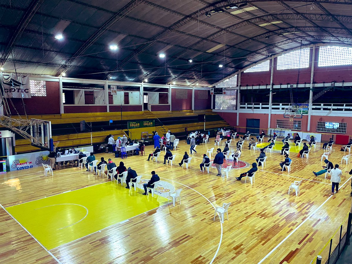 Para hoy estimamos más de 900 inmunizaciones en las colonias. 💪🏽🙏🏽