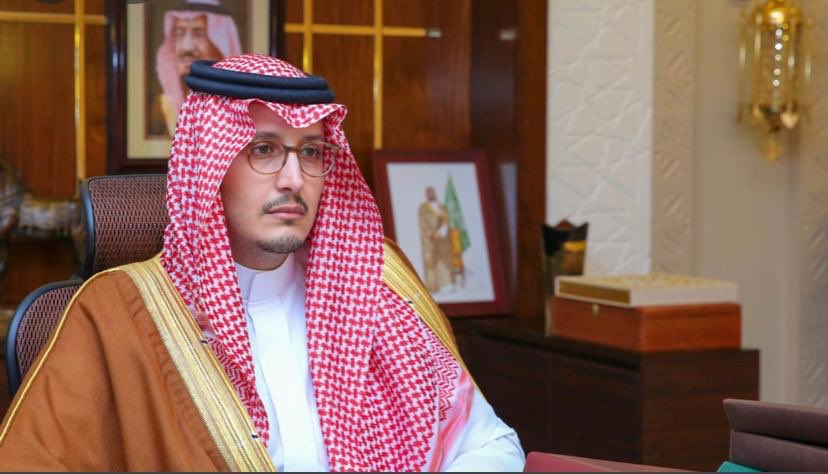 بخالص التعازي والمواساة لصاحب السمو الملكي الامير احمد بن فهد بن سلمان نائب أمير المنطقه الشرقية في وفاه والدته #نوف_بنت_خالد_بن_عبدالله نسأل الله ان يتغمد الفقيدة بواسع رحمته
