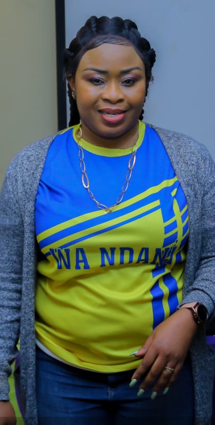 IPatmut's tweet photo. Clôture 26e édition de la Linafoot( remise trophée), maitre Gisèle Ngungua alias mère Teresa  a rehaussé de sa présence au stade Mazembe sur invitation de la commission de gestion de la Linafoot.
@JacquesKyabula ,@LinafootO,@fcsteloilupopo ,@gngungua https://t.co/G6TjiJ5g7A