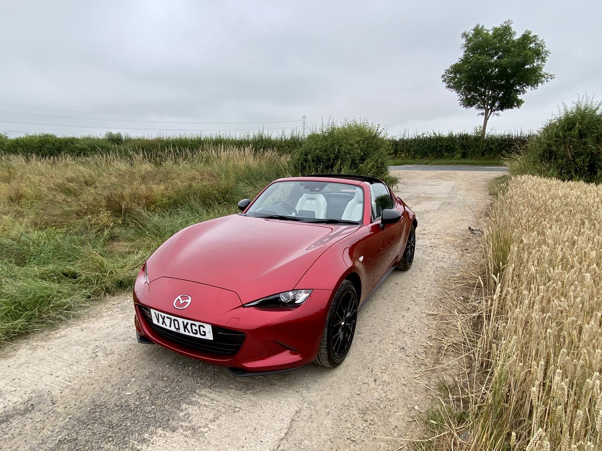 YTimesMotoring's tweet photo. Itโs now MX-5 RF time...
Hugely entertaining, as always.
#Mazda #DriveDay
@Mazda_UK @mazdaukpr https://t.co/vJ7ty5ZW9q