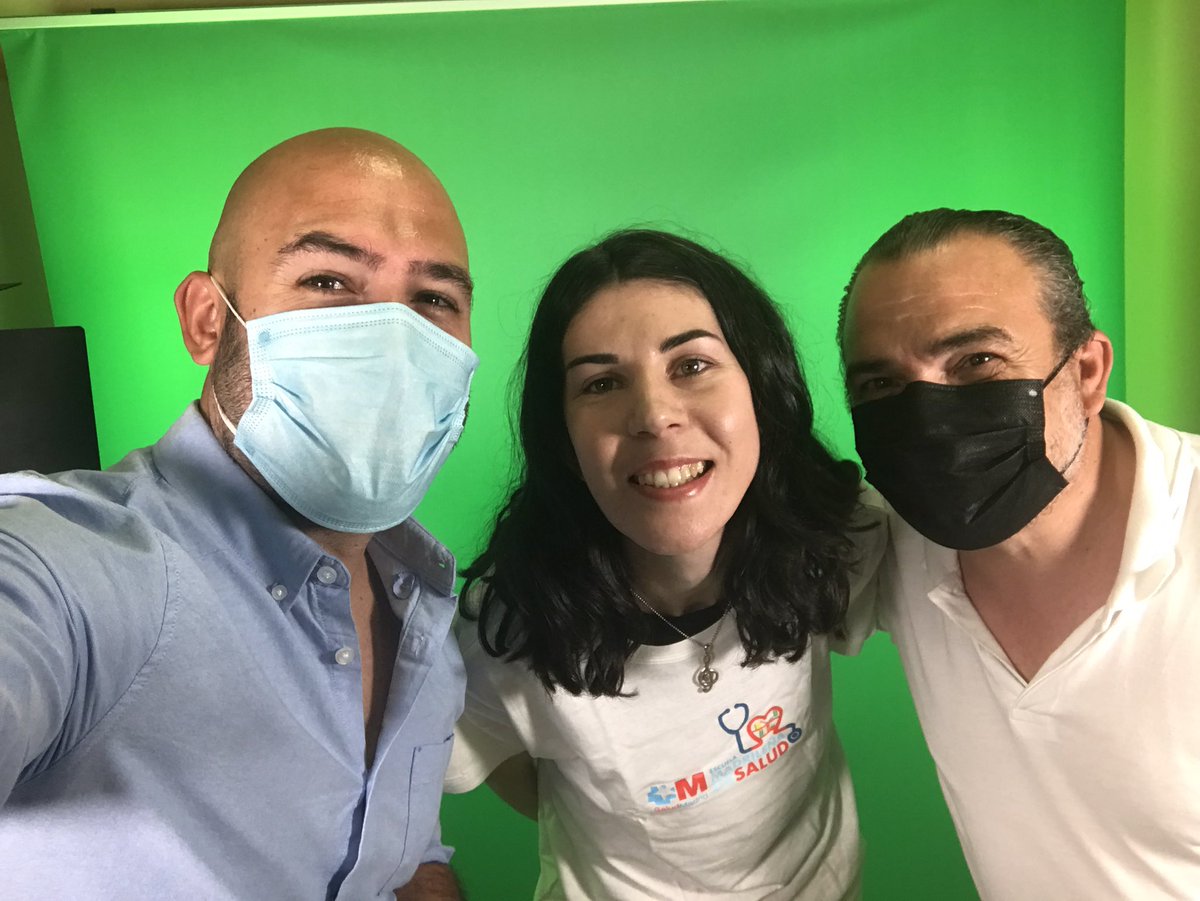RaulJimenezDz's tweet photo. Hoy la Escuela Madrileña de Salud avanza aún más. 

Todo gracias a los magníficos profesionales y abanderados de la salud que comparten sus conocimientos. 

Mil gracias.🥇

Esta es vuestra casa y lo será siempre.☺️

@juanamateosrod @isagonvado 
#EMSContigo 
#Compartesalud https://t.co/sEkK5NrnXQ