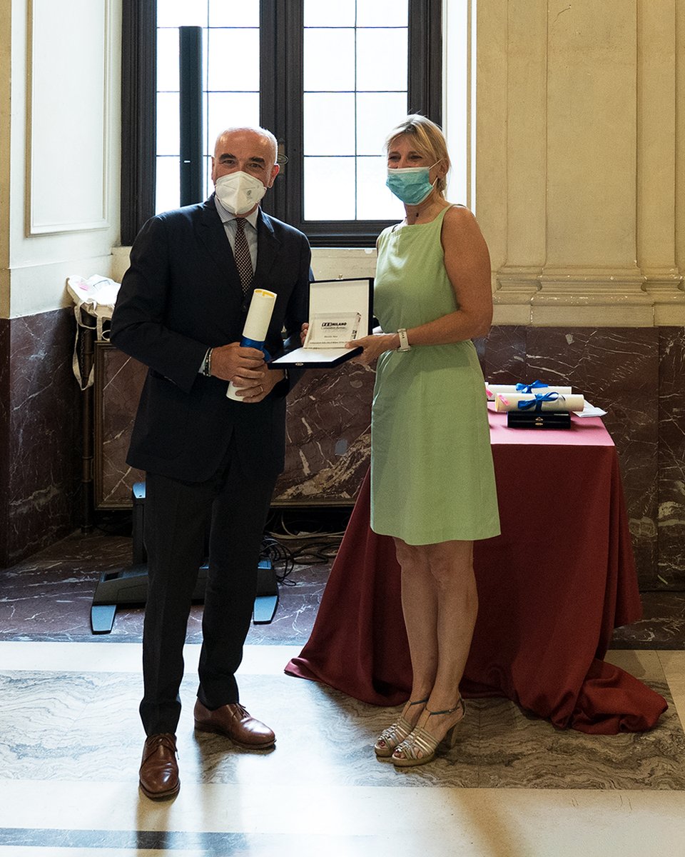 maurizio_nava's tweet photo. Ieri, con grandissimo piacere, sono stato premiato dalla città di Milano per il mio impegno a carattere scientifico svolto attraverso i miei Congressi internazionali.
#MaurizioNava #YesMilano #NotInMilano #MBN2021 #NerverStopLearning #NSLTV https://t.co/xjrGM9Ie0i
