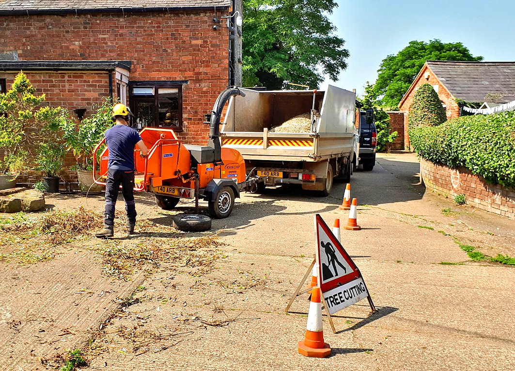 OldDairyFarmNN7's tweet photo. The recent strong winds brought down one of the large lower branches from our beautiful old Willow tree, today we have had Stanford Treecare tidy it up and make it safe. The tree was planted by the owners over fifty years ago. #shoplocal #odf35 https://t.co/1R38l67MgU