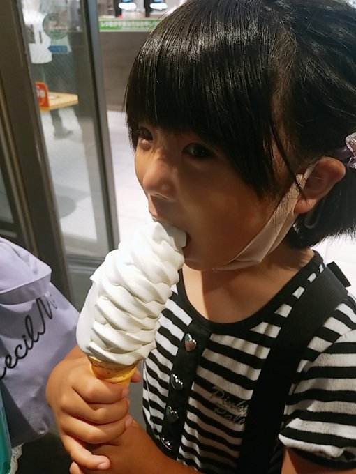 Twitterのコスプレ画像3