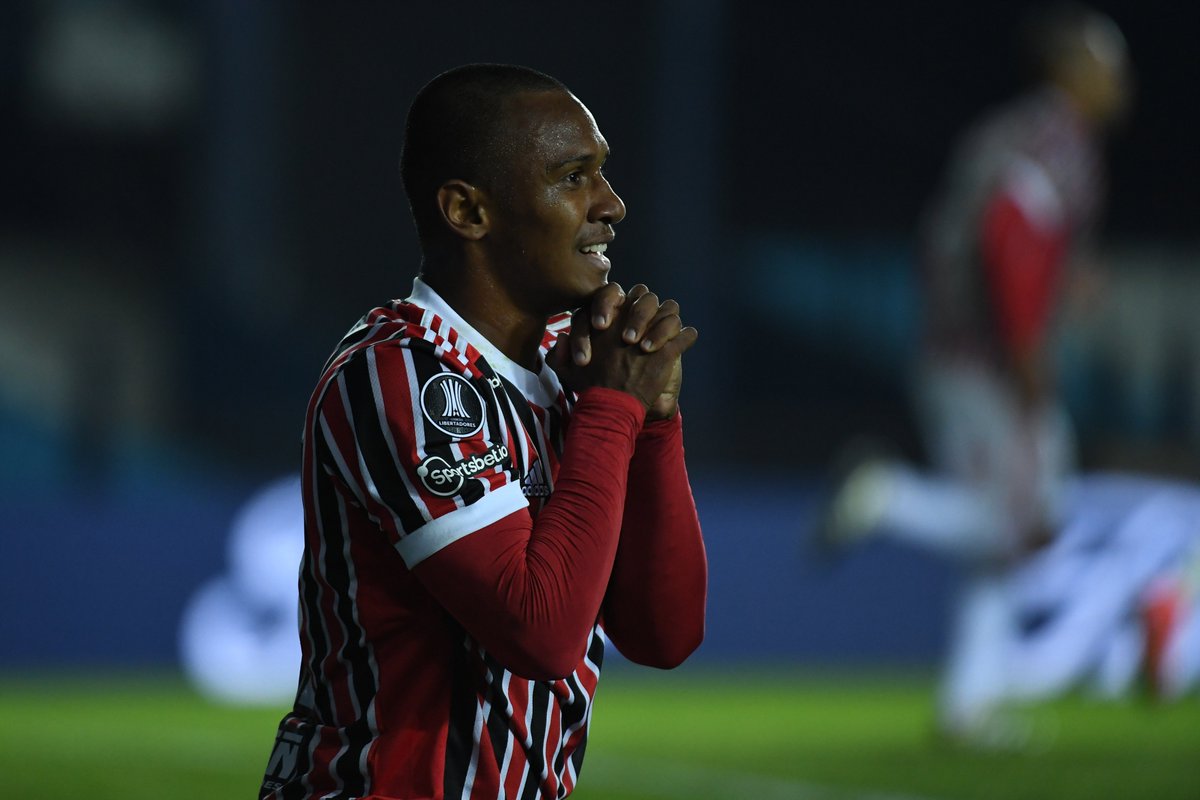 somosaopaulinos's tweet photo. Estreia como titular numa decisão ✅
Não sentiu a pressão ✅
Fez gol e assistência ✅
Jogador mais jovem a marcar um gol pelo São Paulo em Libertadores ✅

Prazer, Marquinhos! 🔥 https://t.co/9wIV3skp5Q