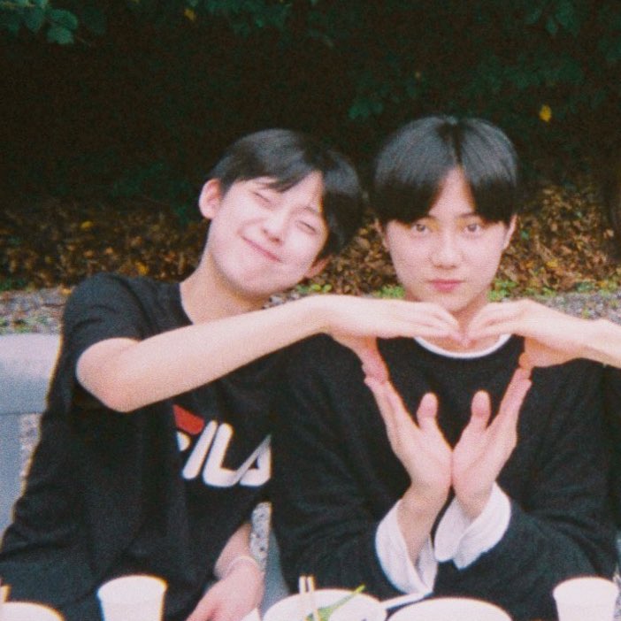 คิดถึงนะเว้ย คิดถึงตลอดเลย (╥﹏╥)(╥﹏╥)