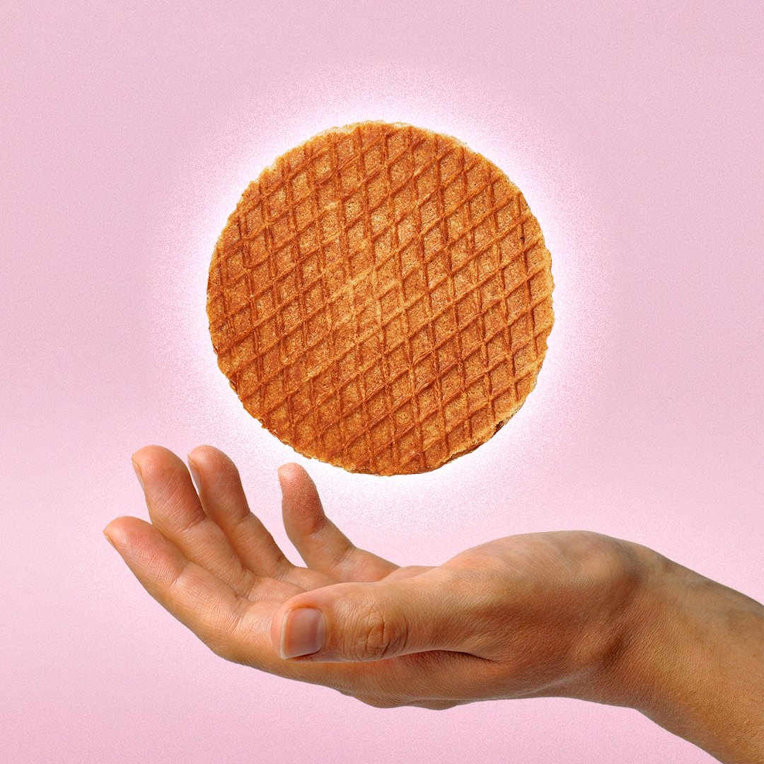 RipVanSnacks's tweet photo. The 🌎🌎🌎 is your wafel https://t.co/1MmRVYNt07