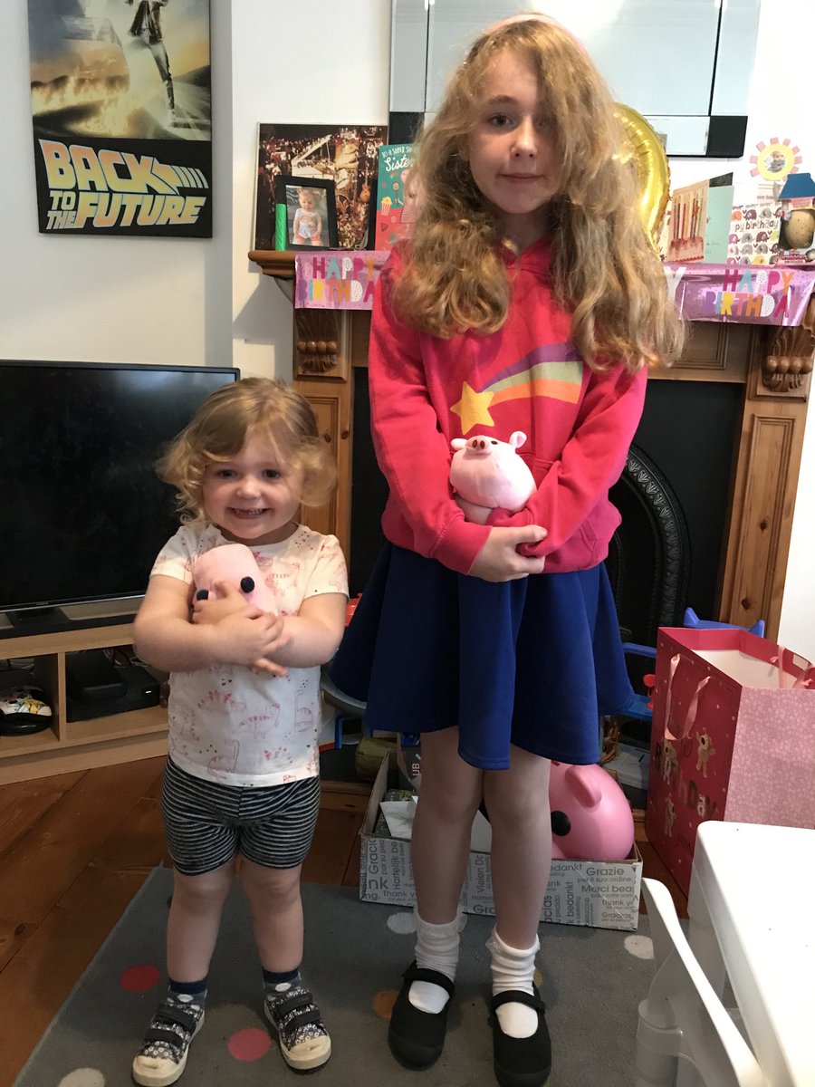 Jennieh81's tweet photo. Lucy’s last day of school was dress as Disney. So obviously she had to go as Mabel complete with Waddles. Which means Emily also has to get in on the picture with her Waddles. She’d love for ⁦@_AlexHirsch⁩ to see this!!!!! https://t.co/AxbDlHAo5j