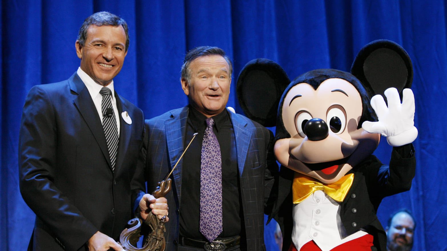 Happy birthday to the late Disney Legend Robin Williams! 