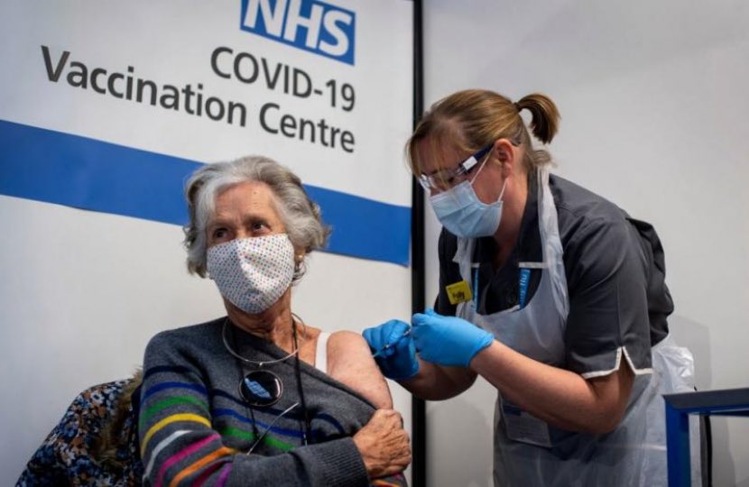 We are offering walk-in appointments again this week at our Vaccination Centre <a href="/TelfordWrekin/">Telford & Wrekin Council</a> at the New Bucks Head. 

Thursday &amp; Friday between 8am-6pm 

Offering 1st dose &amp; 2nd dose slots.
