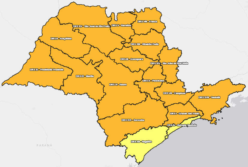 plano_sp's tweet photo. 21/07/2021 - Como o estado estaria classificado com o cálculo padrão dos indicadores desta data.

#planosp #COVID19 #coronavirus #sp #planosaopaulo  #baixadasantista #registro https://t.co/Jg3FkDr5M5