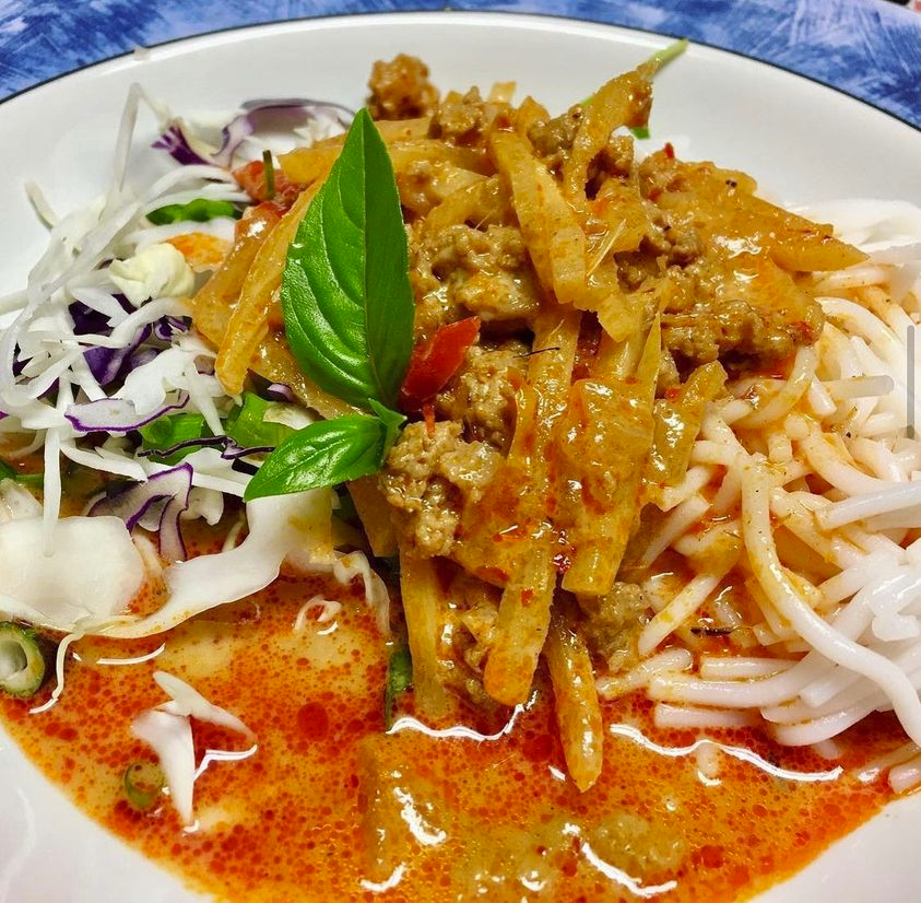 Let's Roll
(Northern Delights  Highway 3 Hayfork)
(530)784-1028
Today we have our red curry (mild with a hit of spice at the end). It’s usually served with rice noodles, but we are giving you the option of rice or rice noodles. For meat options you have chicken, pork, or shrimp!