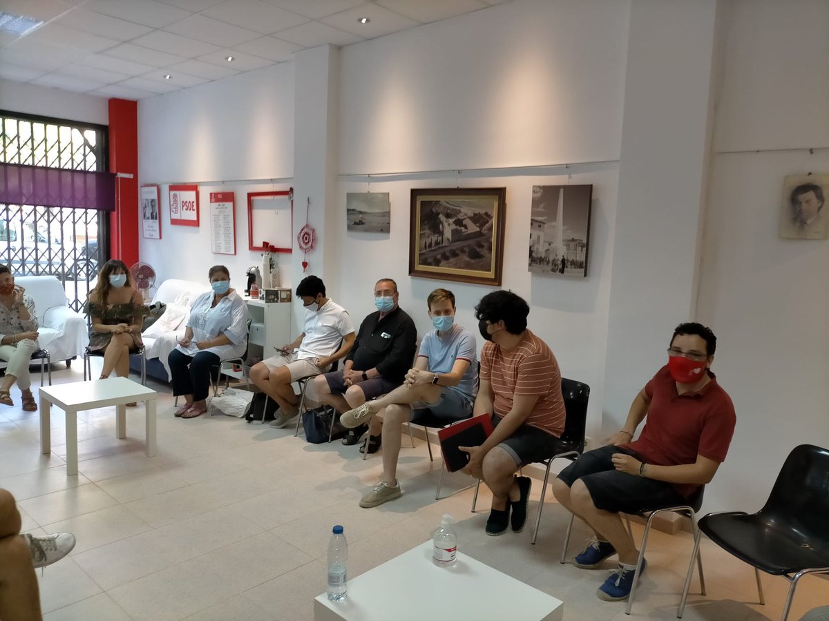 jsibalears's tweet image. ❤️Constituim les Joventuts Socialistes de Manacor! 

Gràcies als companys i companyes que assumeixen la responsabilitat de liderar l’agrupació des de l’executiva: Artur, Carme, Pere i Nerea.

Molta sort i encerts
