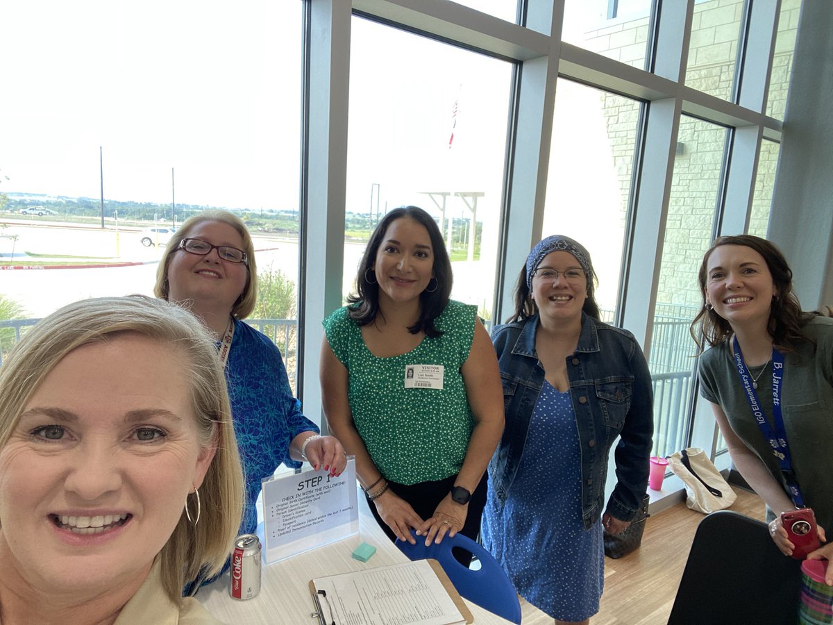 Dr. Toni Hicks tweet media