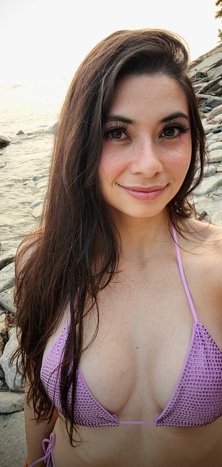 Watch nautii🌸✨💗's leaked NSFW photo on TwXstars