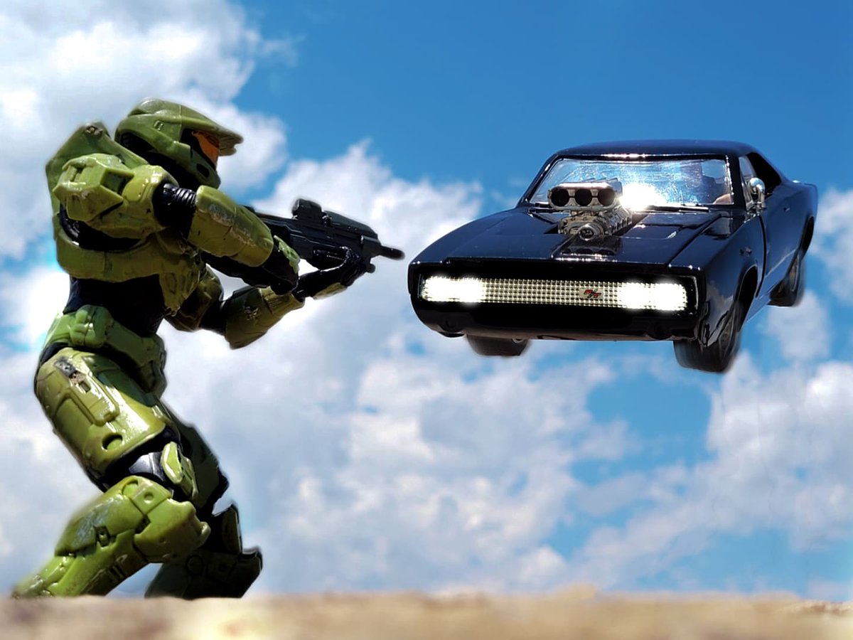 Master Chief is strong... but not as strong as FAMILY! 

#toyphotography #HaloInfinite 
#Fast9 
#jazwarestoys 
#jadatoys #fastandfurious