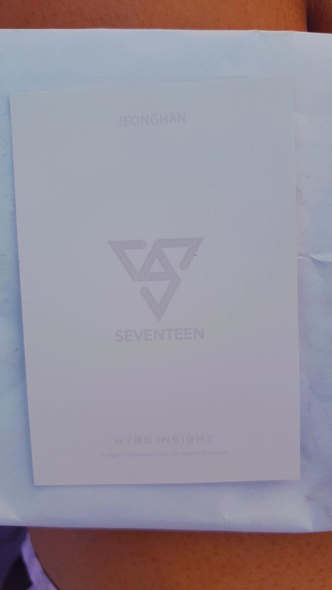 hanieara's tweet photo. YA TENGO MI PC DE JEONGHAN DEL MUSEO DE HYBE
@softdnyl #softdnylproof
#seventeen #세븐틴
@pledis_17 https://t.co/hRpHQHaoE2
