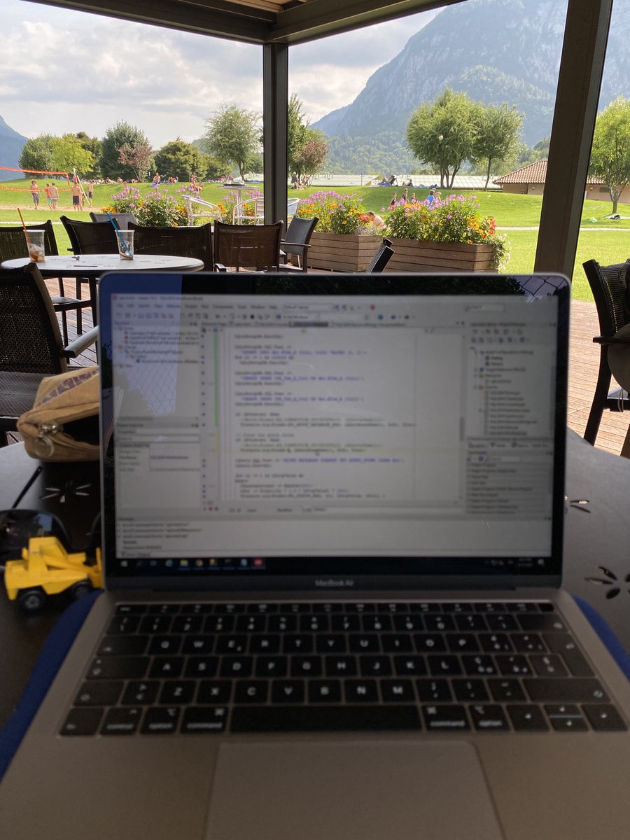 segovoni's tweet image. My office this afternoon, developing a new #Delphi CLI application to simulate query regression captured by #SQLServer Query Store! It’s funny and thanks to ⁦@mbreveglieri⁩ for some advice to CLI development! #QueryStore