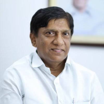 Koppulaeshwar1's tweet photo. రాష్ట్ర ప్రణాళిక బోర్డ్ వైస్ చైర్మన్ @vinodboianpalli గారికి జన్మదిన శుభాకాంక్షలు💐 @Koppulaeshwar1 https://t.co/BEbfeNyoo2