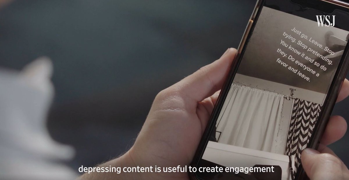LucieRonfaut's tweet image. Enquête impressionnante du WSJ, qui a créé une douzaine de comptes automatiques sur TikTok pour mieux comprendre son algorithme de recommandation. Les résultats sont clairs : il enferme les internautes. wsj.com/video/series/i… (avec l'intervention de @gchaslot 🇫🇷)