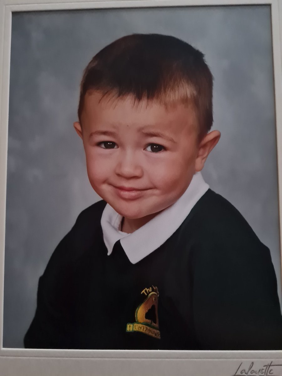 lbubb27's tweet image. A huge thank you to @WillowsCE George has had a amazing time here he will miss you all so much! 💚😢 and a HUGE thank you to Miss Smith @Seahorses_Class  and Mrs Walker for being fab teachers 💜💜 Have a great summer you deserve it!! ☀️😁☀️